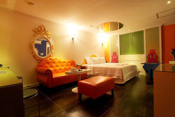 Rodeo Hotel